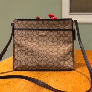Signature Coach Zip File Crossbody Bag